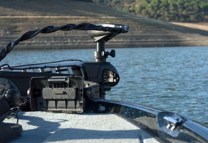 How To Mount A Trolling Motor On A Bowrider?