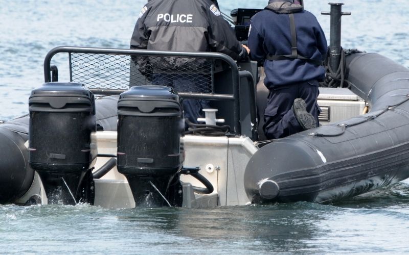 a 6.5m RIB used by the police