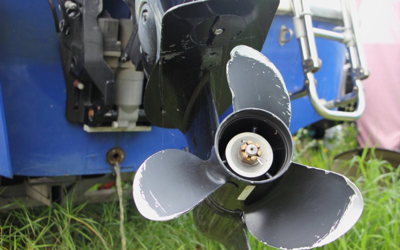 a chipped and broken motor propeller